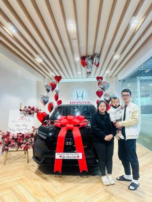 2 vợ chồng em Công - Huyền